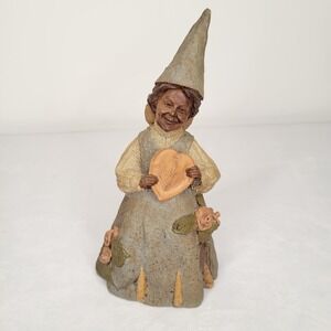 Tom Clark Cairn Figurine Dee Lovely 1987 Woman Pointed Hat 1177 Resin Heart